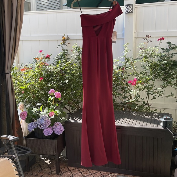 Katie May - Titan Bordeaux One Shoulder Cutout Dress - Bordeaux 0 - Picture 6 of 14
